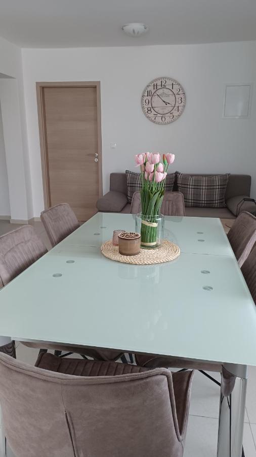 Apartmani Sara Bibinje Exteriér fotografie